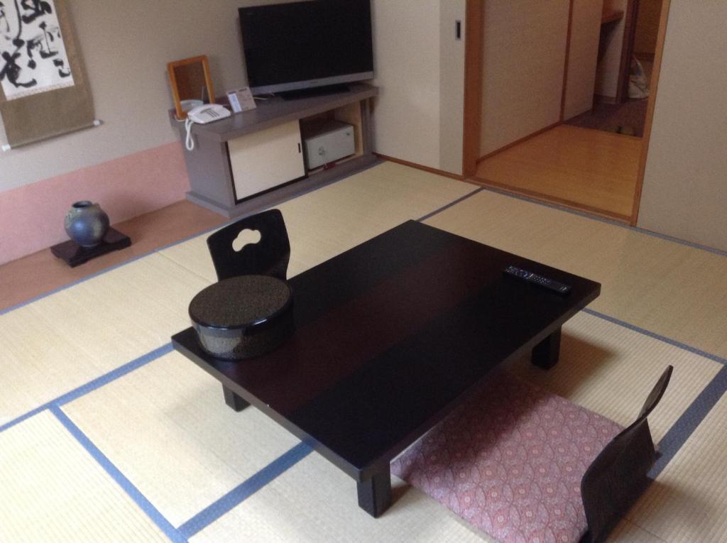Bergtour Marukita Hotel Hakuba Ruang foto