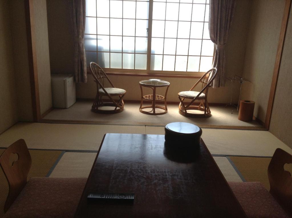 Bergtour Marukita Hotel Hakuba Bagian luar foto
