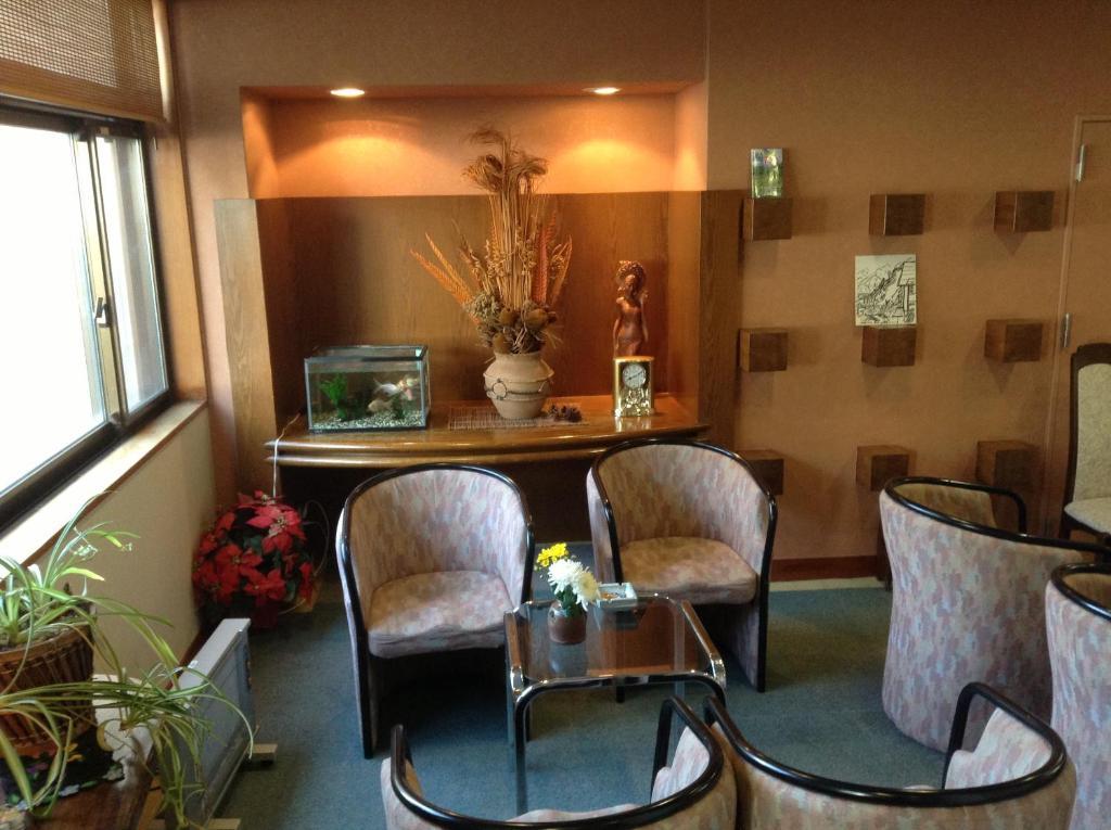 Bergtour Marukita Hotel Hakuba Bagian luar foto